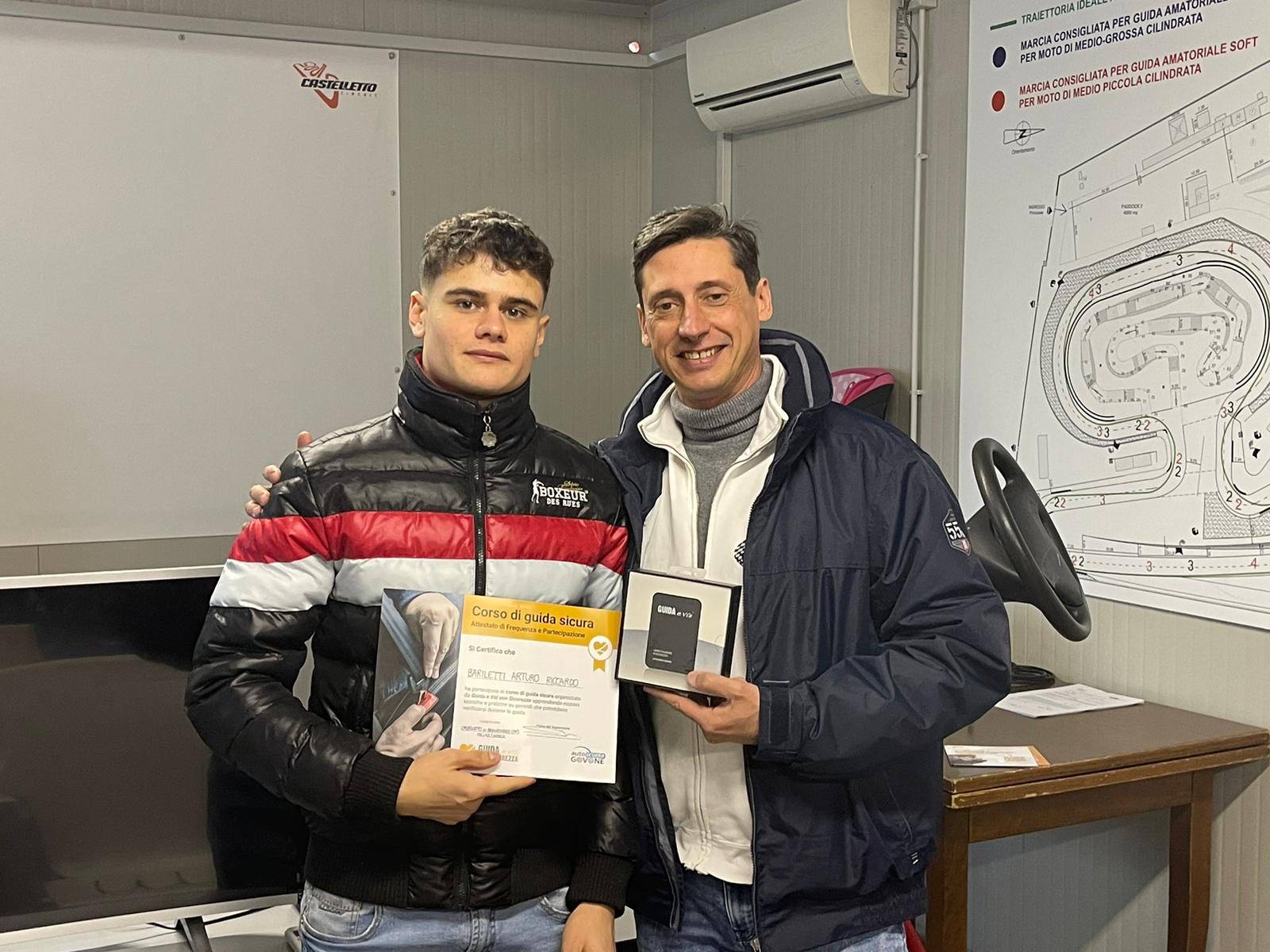 02.12.2022 Castelletto Circuit Guida e Vai